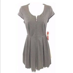 Kirna Zabete‎ Black Dress Lace Ruffle Size 4 NWT